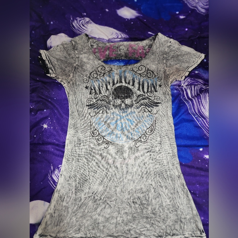Affliction backless reversible shirt